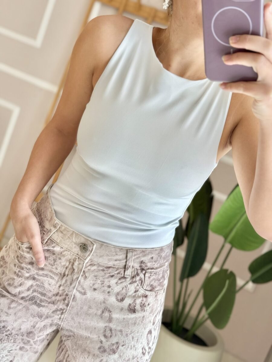 BODY ANNA