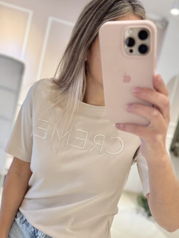 REMERA CREME