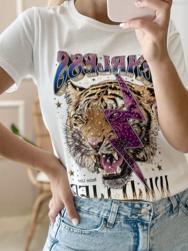 REMERA FEARLESS