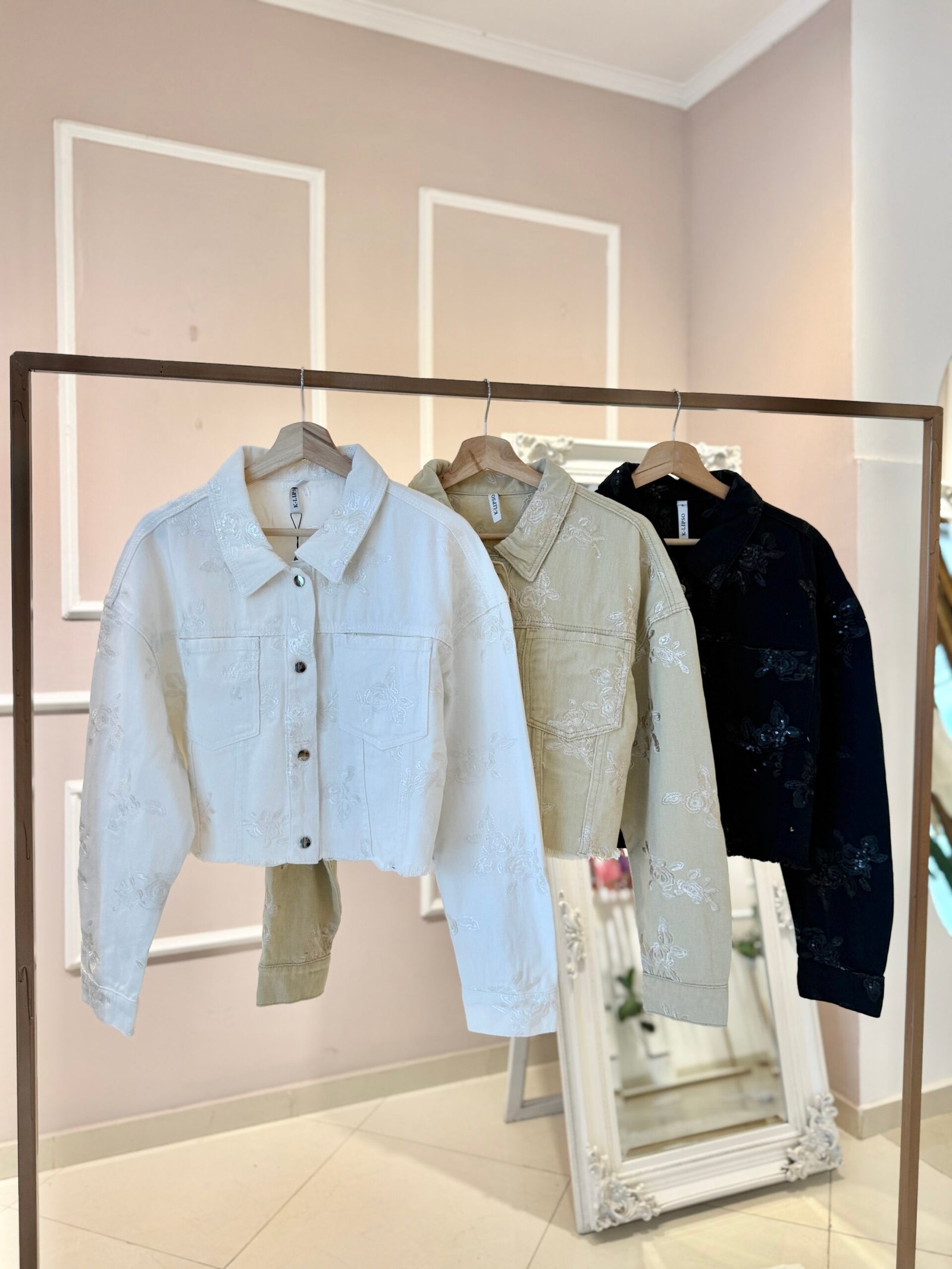 CHAQUETA LARA - Imagen 4