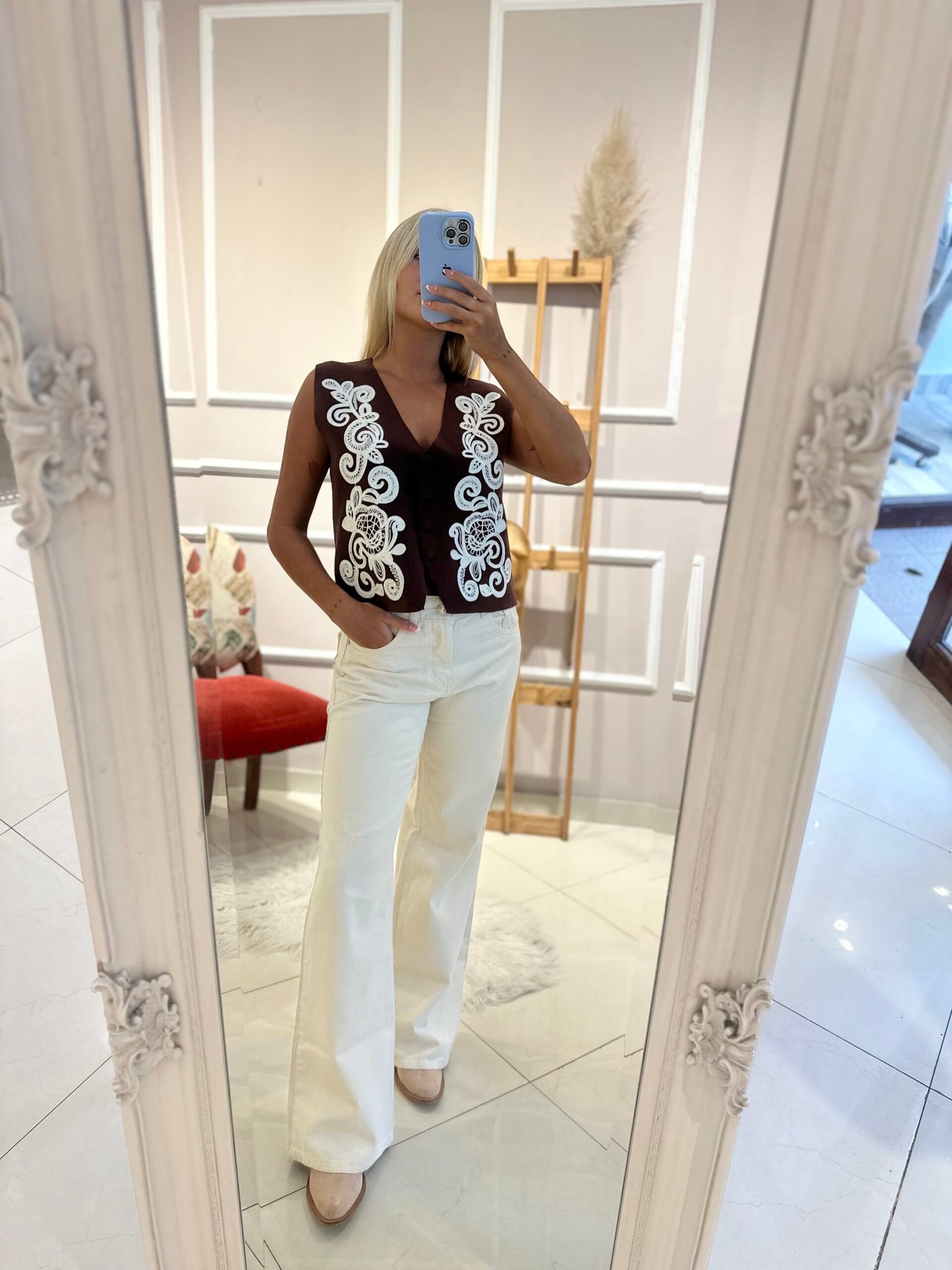 CHELECO GRECIA - Imagen 6