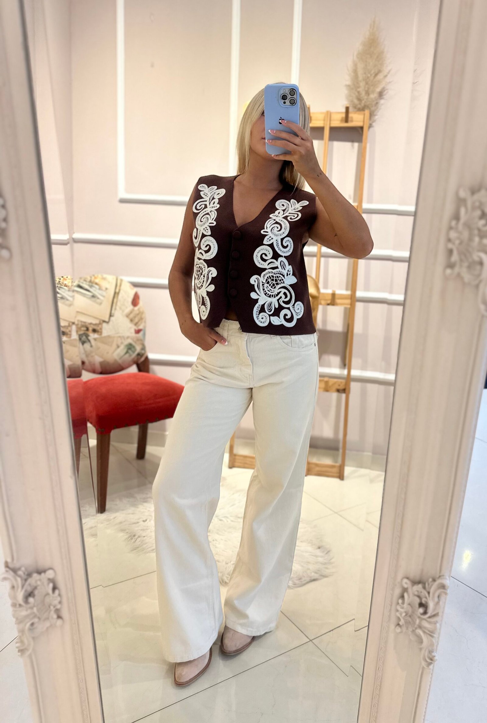 CHELECO GRECIA - Imagen 5