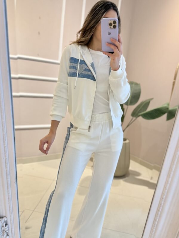 CONJUNTO LARA