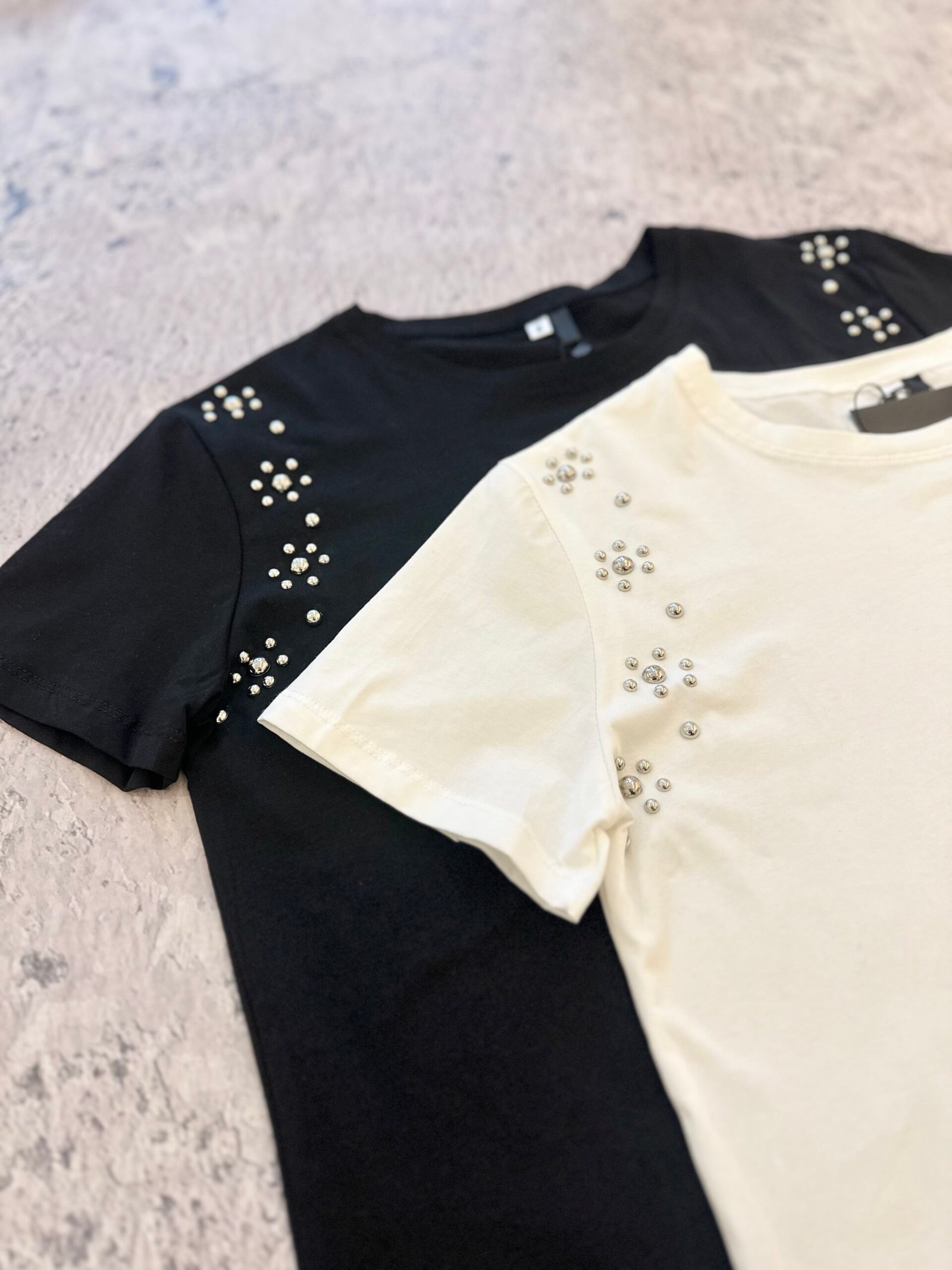 REMERA TACH - Imagen 2